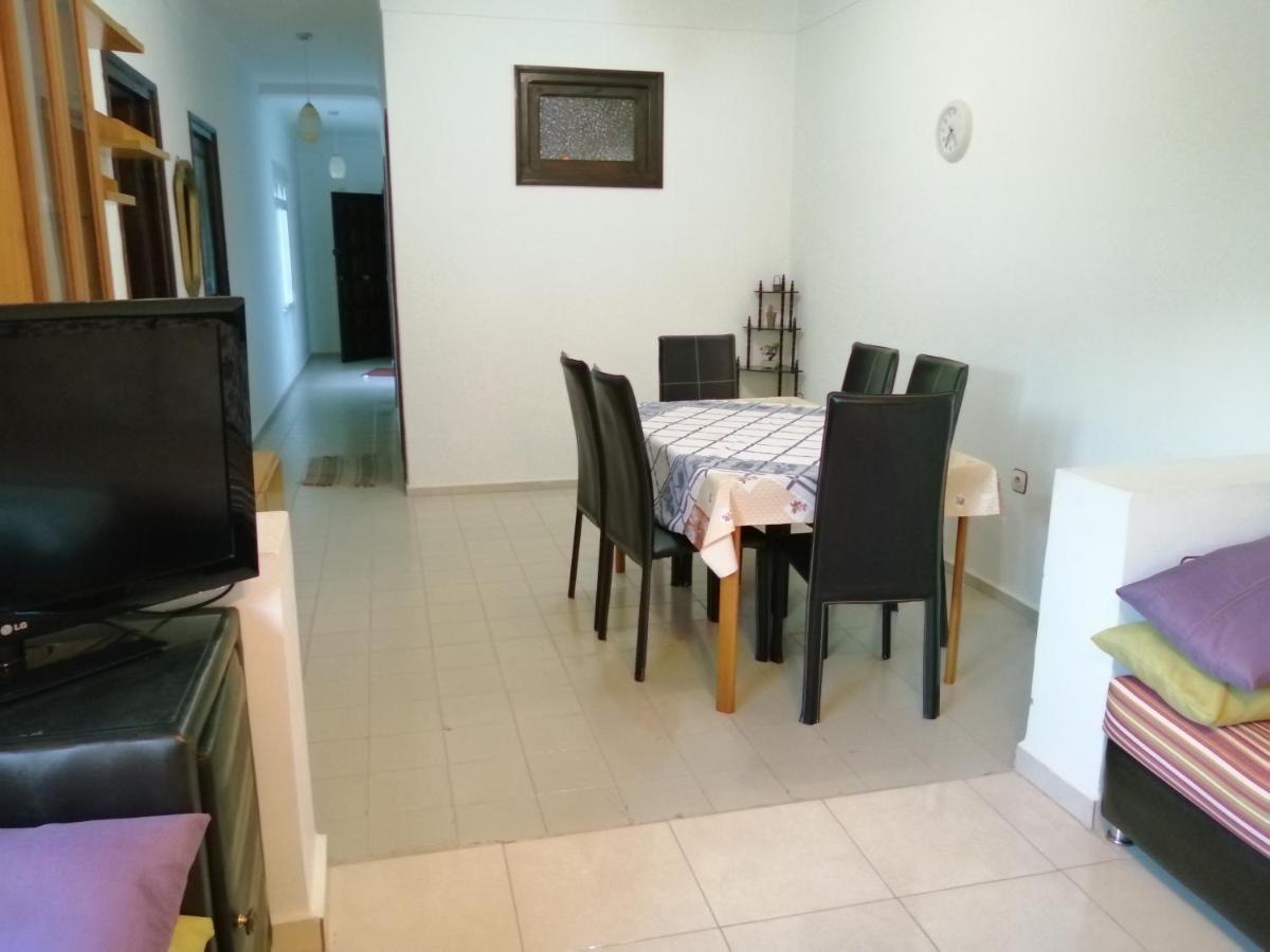 La Esquina Apartment Мартил Екстериор снимка